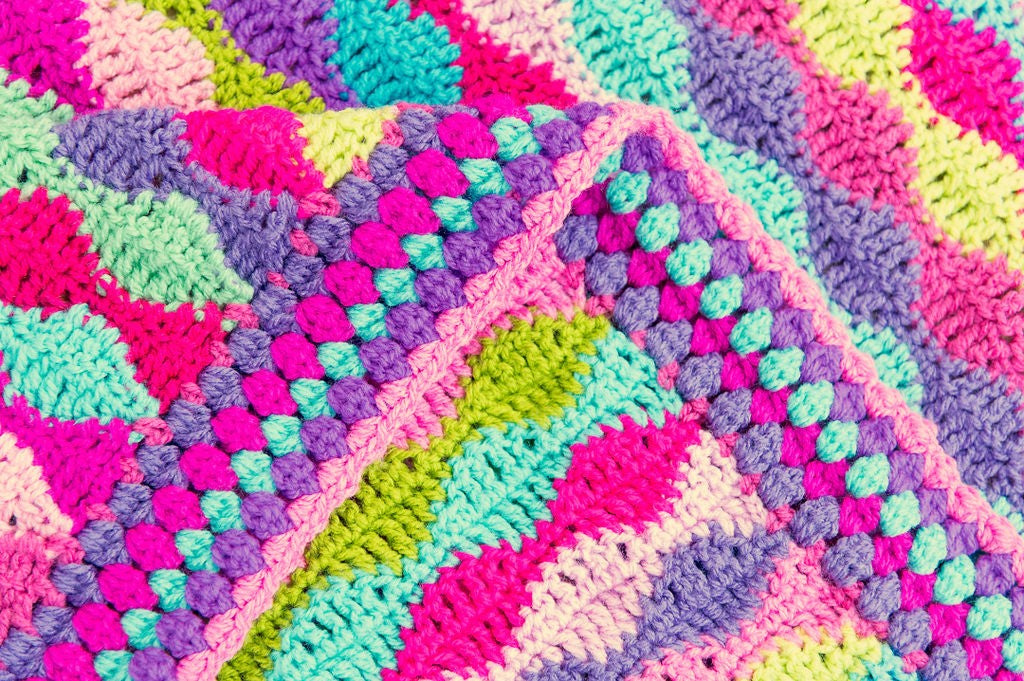 Bubble Blanket Crochet Pattern - Bubblegum