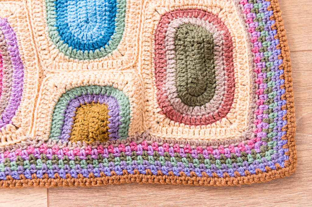 Chocolate Box Blanket Crochet Pattern - Caramel